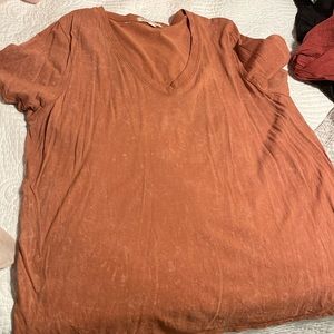 Plain shirt never worn